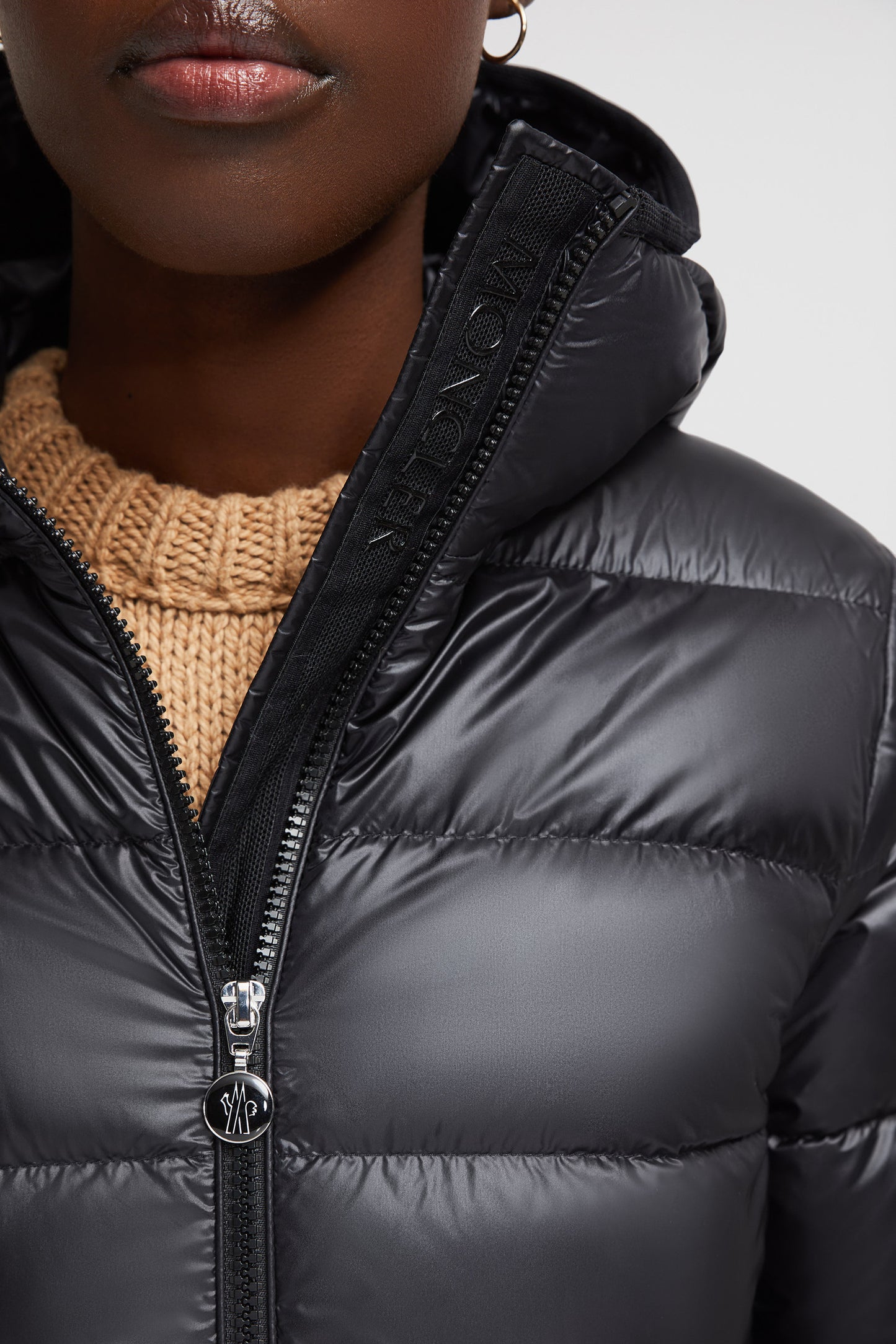 Moncler 몽클레어 Glements 글레멘츠 미드랭스 다운 자켓 Black 블랙 10931A00087595ZZ999